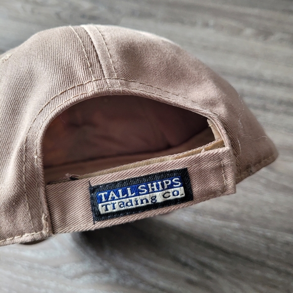 Trading Co. Banff National Park Hat - Picture 5 of 6